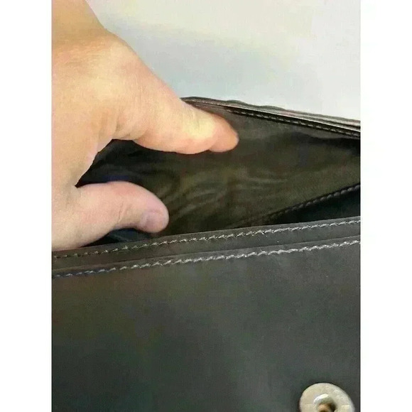 GUCCI Black Leather‎ Long Folded Wallet With Button Closure. Vintage, Classic - Picture 13 of 16